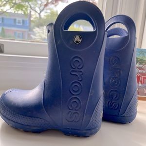 Crocs rain boots — toddler size 9